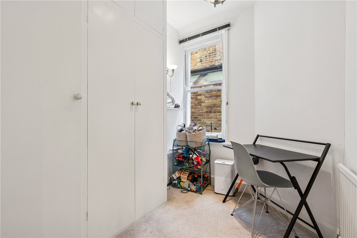 2 bedroom Flat, Niton Street, London, SW6 - Available, Image 13