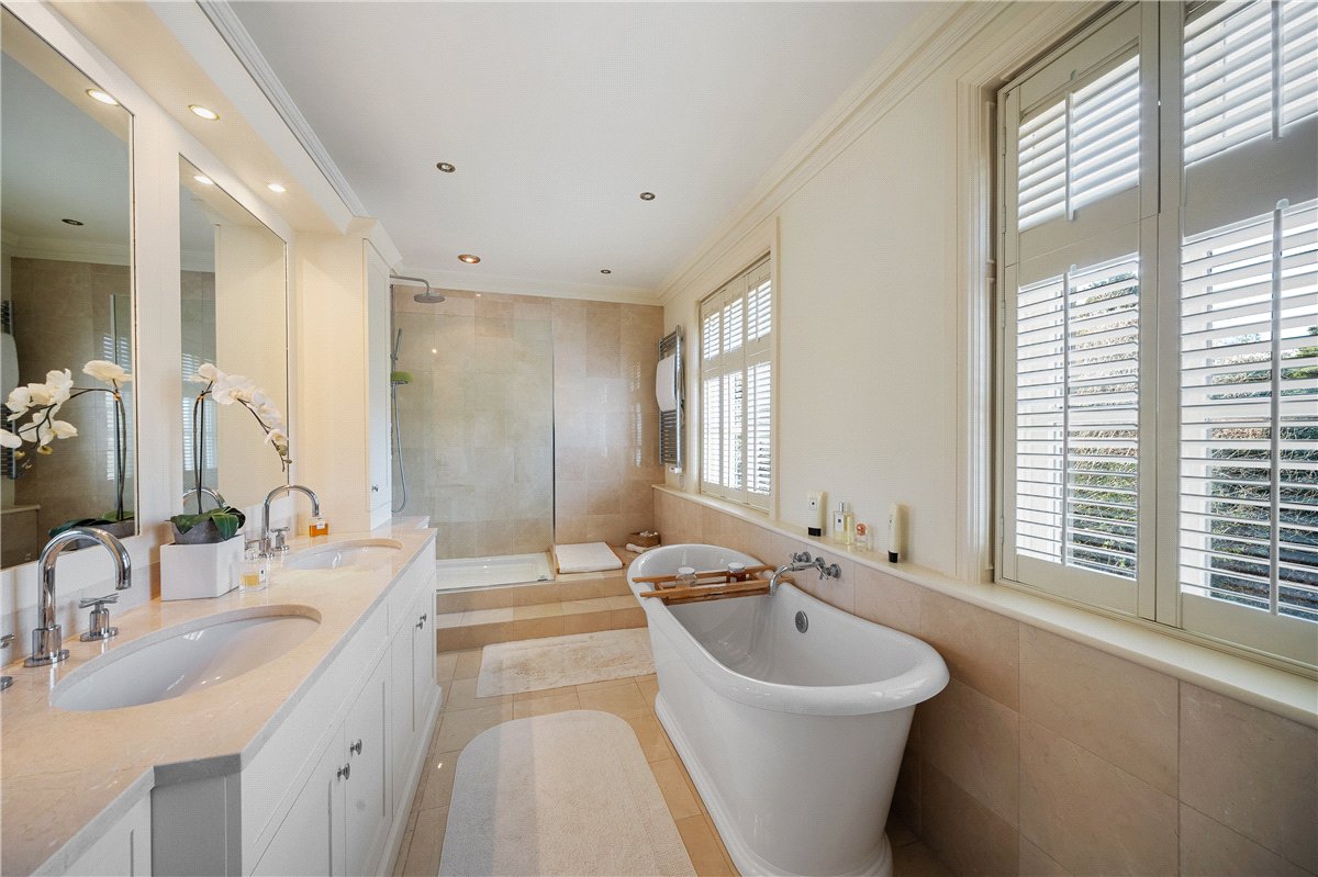 6 bedroom House, Crag Lane, Huby, LS17 - Available, Image 10