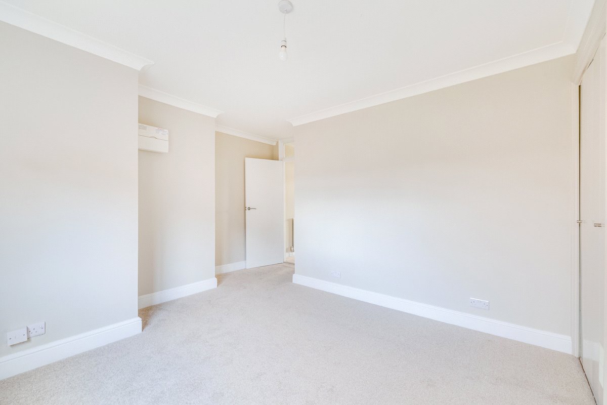 2 bedroom Flat, Upper Richmond Road, London, SW15 - Let Agreed, Image 7