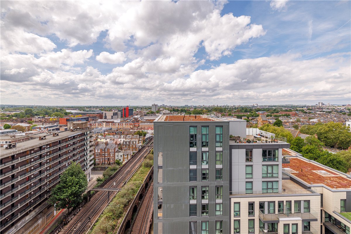 2 bedroom Flat, Montpellier House, 17 Glenthorne Road, W6 - , Image 20