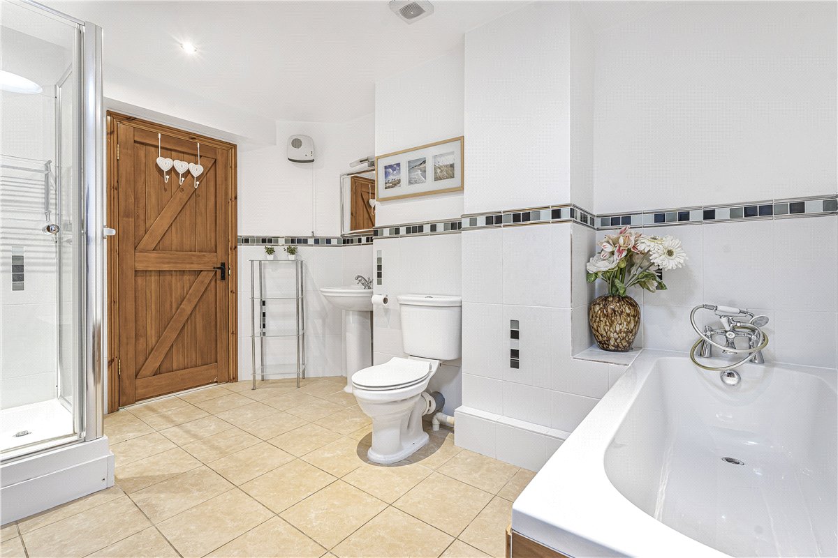 4 bedroom House, Ingleby Paddocks, Enslow, OX5 - Available, Image 17