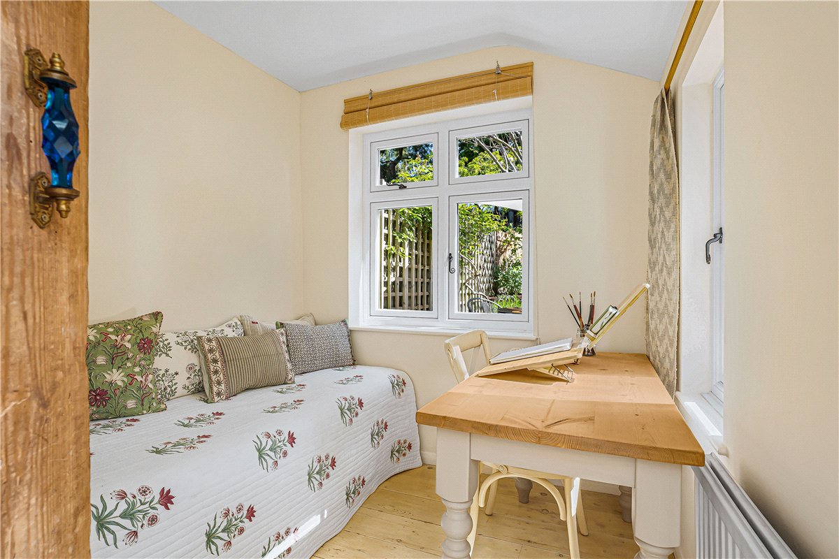 3 bedroom Cottage, Wolvercote Green, Oxford, OX2 - Sold STC, Image 8