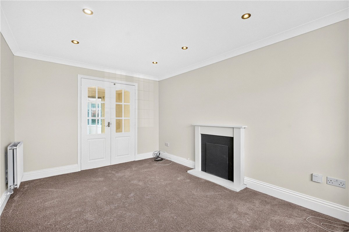 4 bedroom House, Kelso Close, Measham, DE12 - Available, Image 1