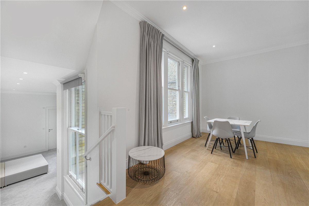 1 bedroom Flat, Egerton Gardens Mews, Knightsbridge, SW3 - Available, Image 2