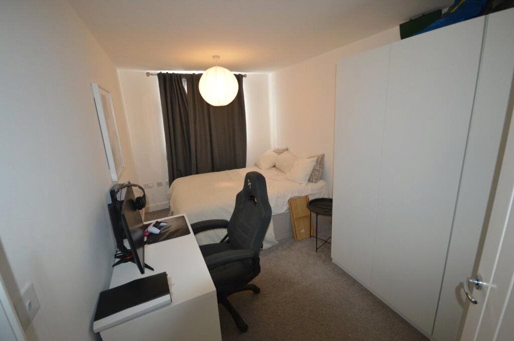 2 bedroom Flat, Hawes Way, Waverley, S60 - , Image 3