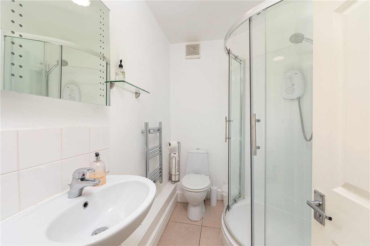 1 bedroom Flat, Vineyards, Bath, BA1 - Sold, Image 2