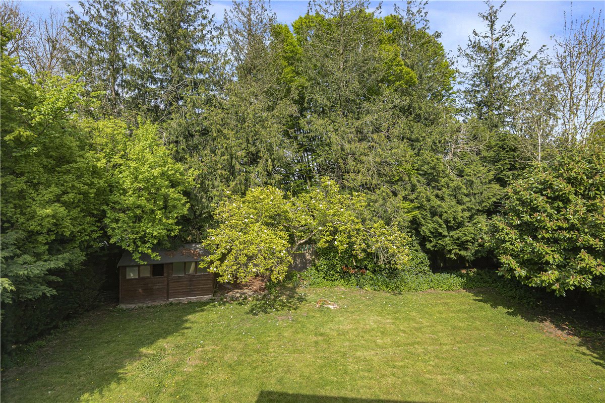 5 bedroom House, Copthall Road West, Ickenham, UB10 - Sold, Image 6