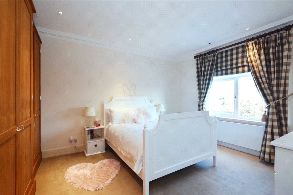 5 bedroom House, Belgrave Road, Barnes, SW13 - Available, Image 10