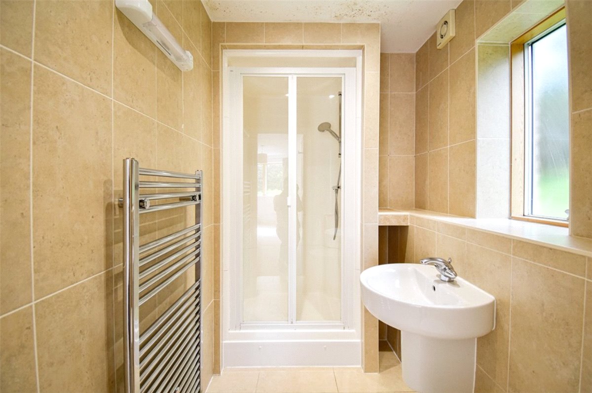 3 bedroom Flat, Wessex Court, 21 Queen Ediths Way, CB1 - Available, Image 4