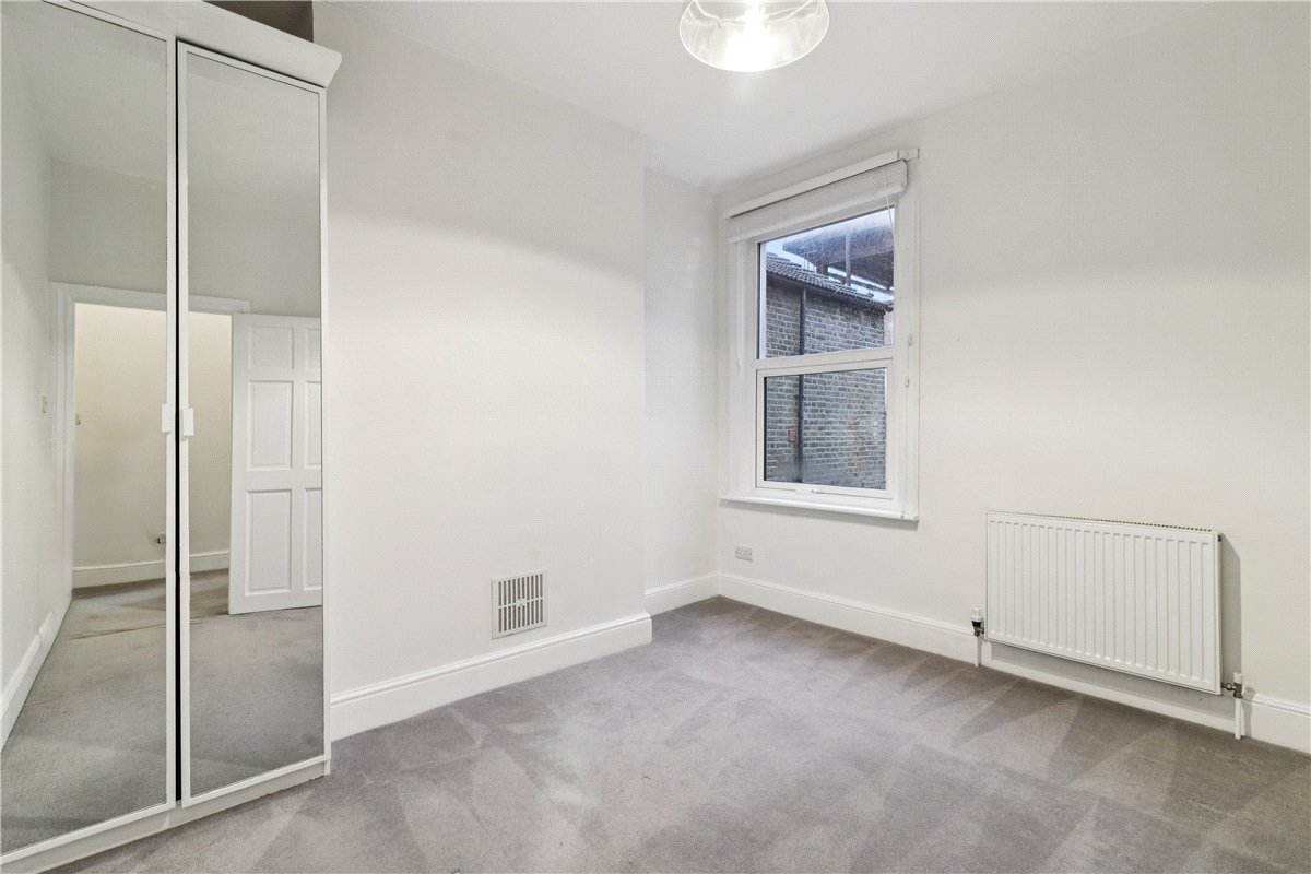 2 bedroom Flat, Glenelg Road, London, SW2 - Available, Image 13
