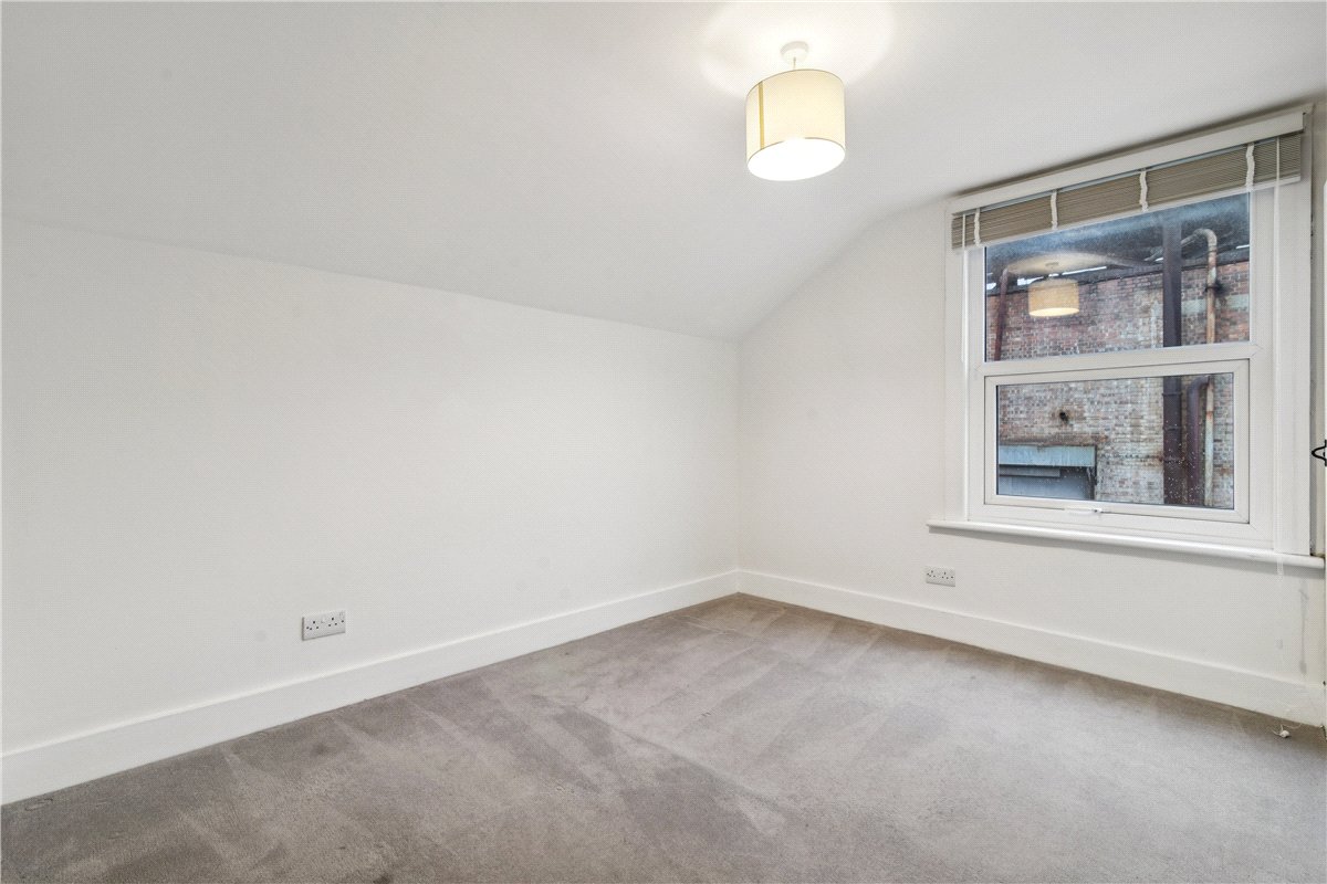 2 bedroom Flat, Glenelg Road, London, SW2 - Sold STC, Image 13