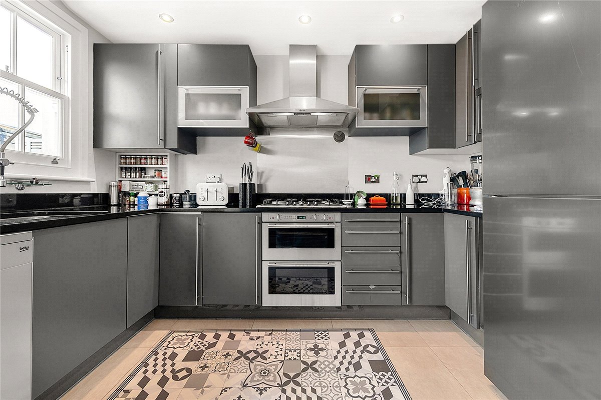 4 bedroom Flat, Parsons Green Lane, London, SW6 - , Image 3