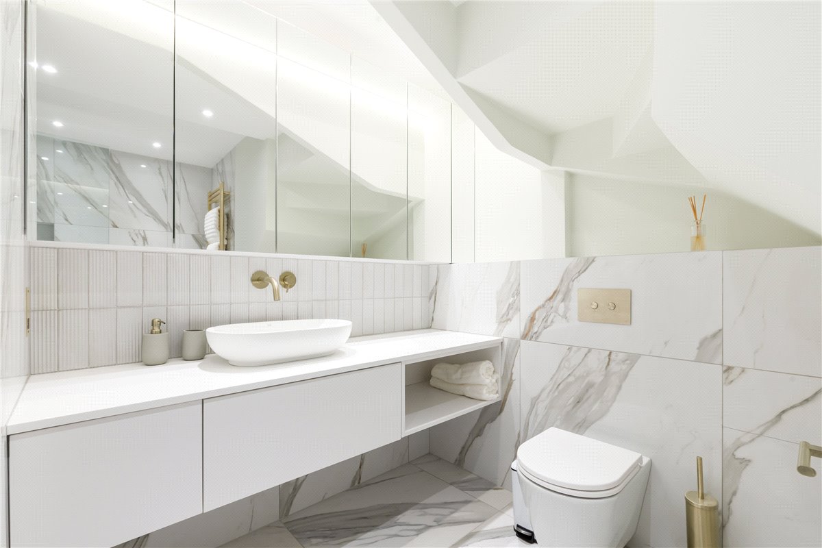 3 bedroom Maisonette, Cornwall Gardens, South Kensington, SW7 - Available, Image 10