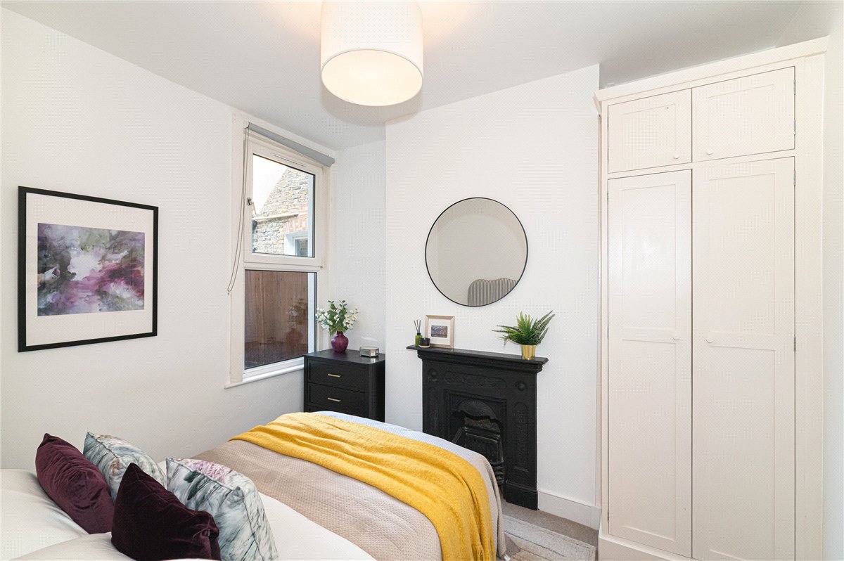 2 bedroom Flat, Lynn Road, London, SW12 - Available, Image 10