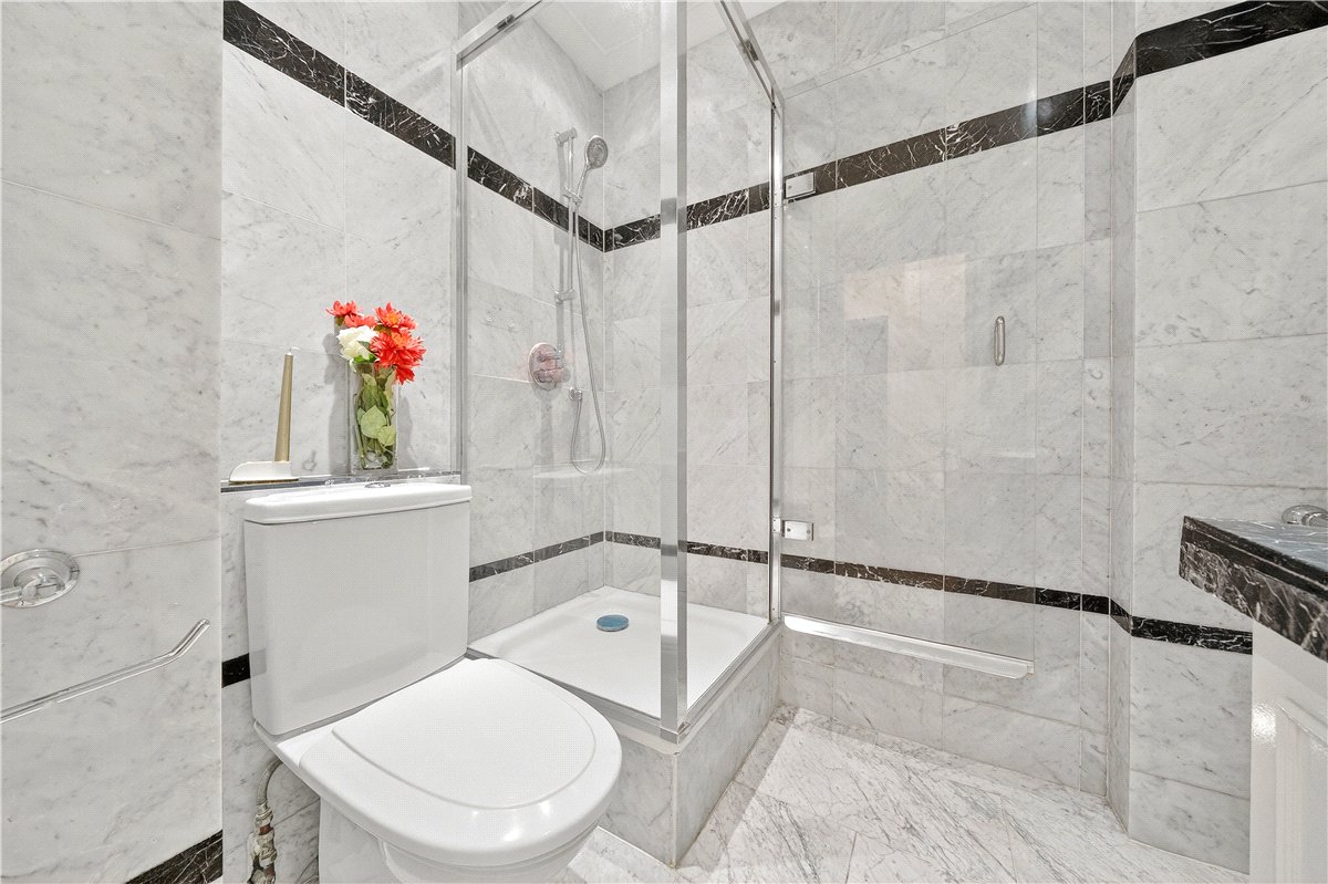 3 bedroom Flat, Hyde Park Place, London, W2 - Available, Image 4