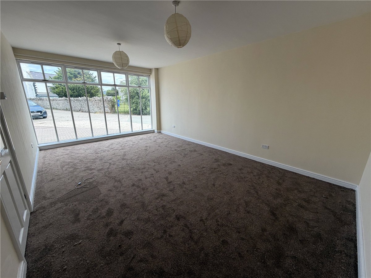 2 bedroom House, The Roe, St. Asaph, LL17 - Available, Image 5