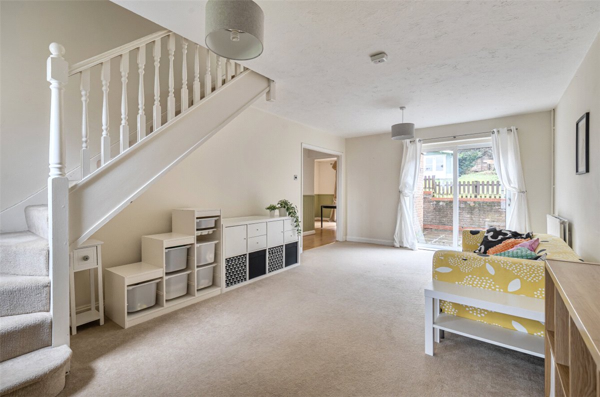 3 bedroom House, Five Stiles Road, Marlborough, SN8 - Sold, Image 2
