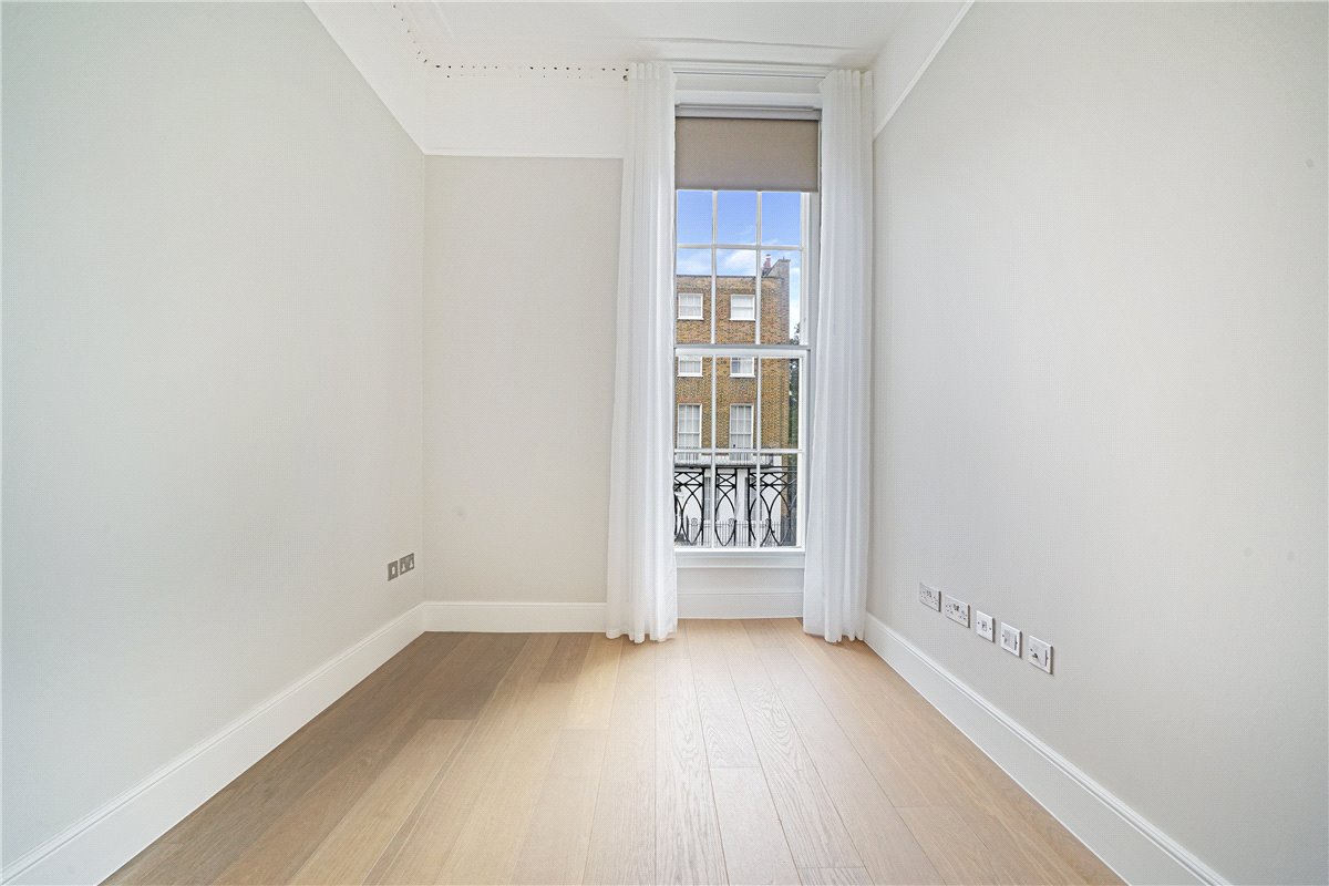 1 bedroom Flat, Wyndham Place, Marylebone, W1H - Available, Image 2