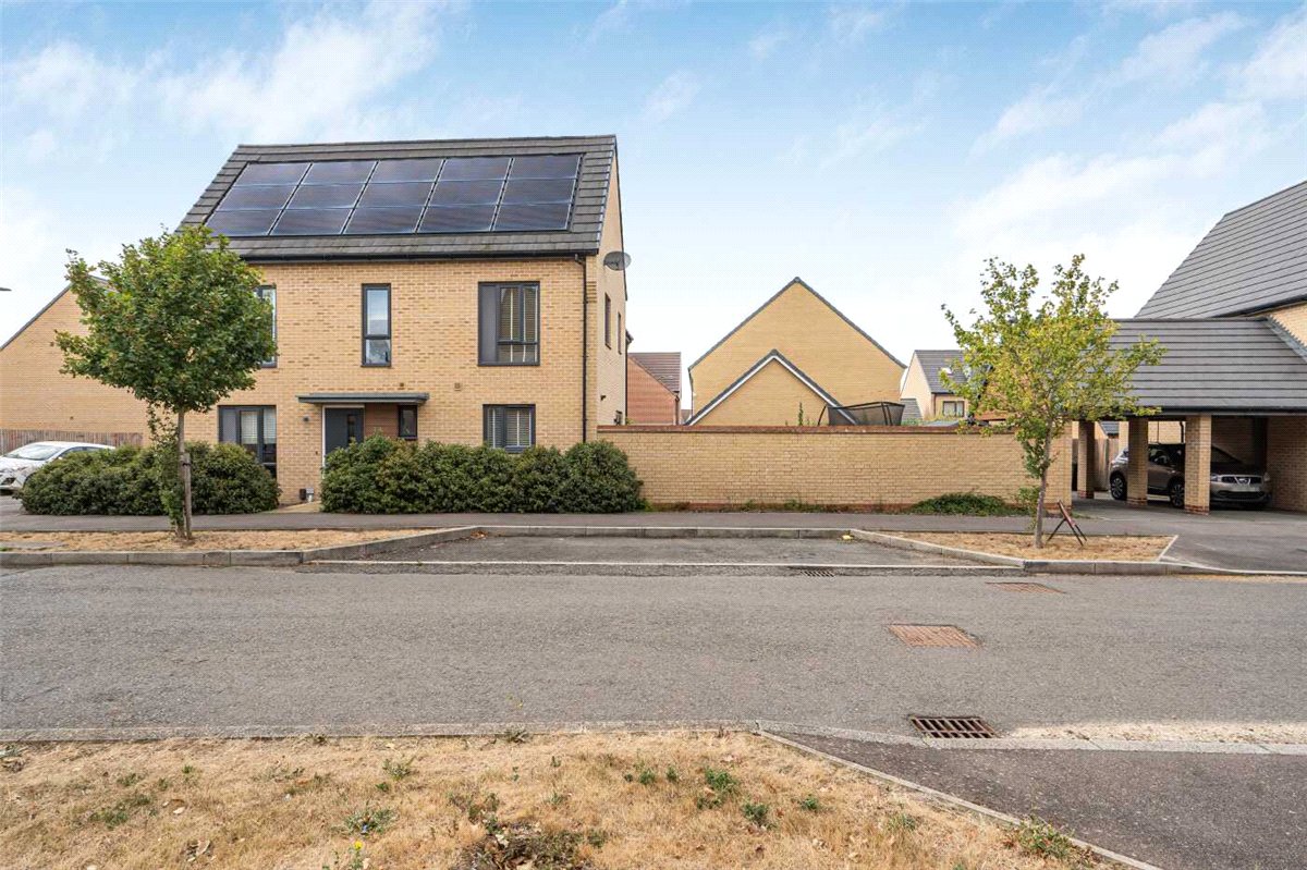 3 bedroom House, Heron Road, Northstowe, CB24 - Available