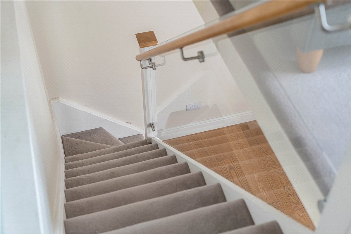 1 bedroom Flat, Walton Crescent, Oxford, OX1 - , Image 10