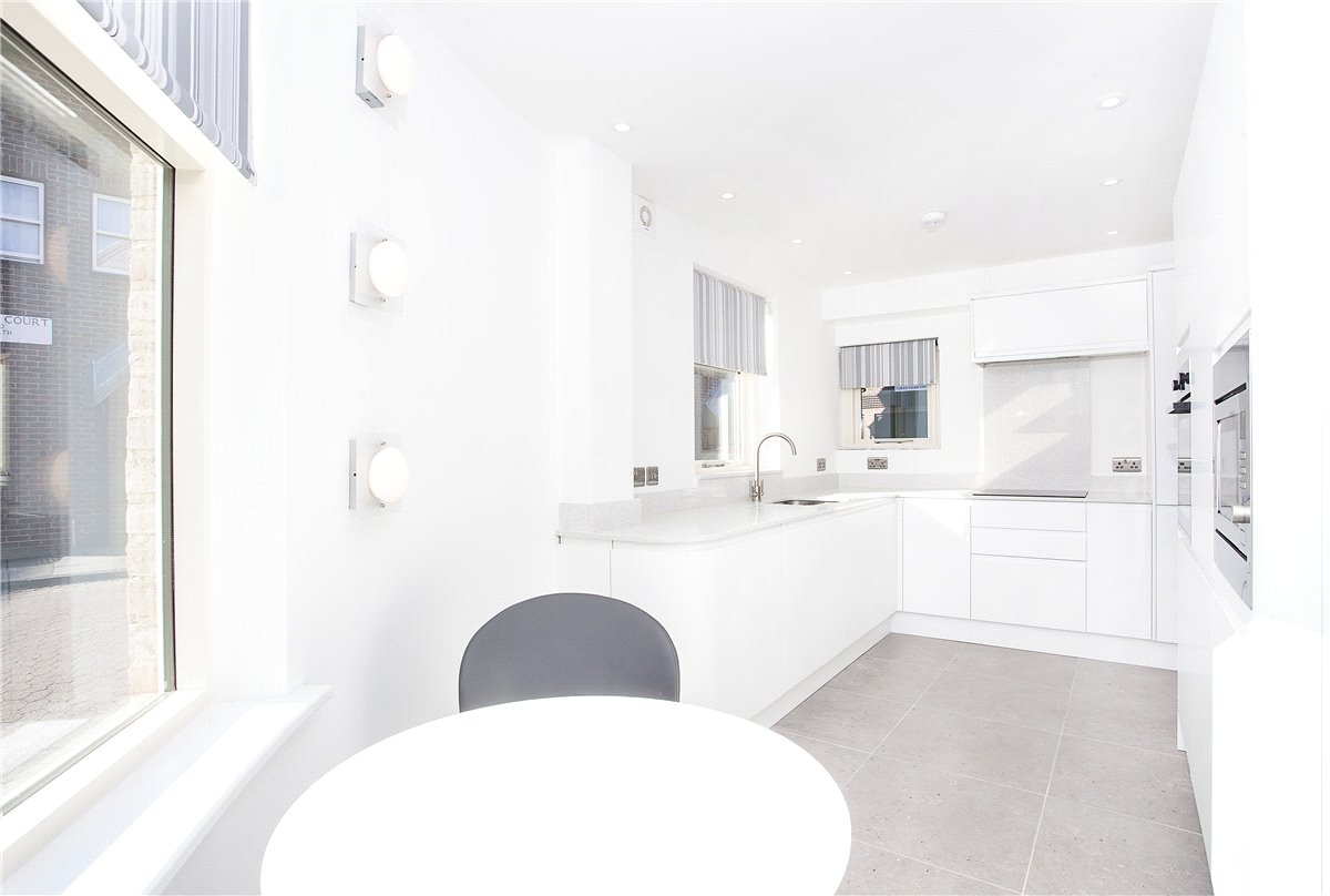 1 bedroom Flat, St. Andrewgate, York, YO1 - Available, Image 4