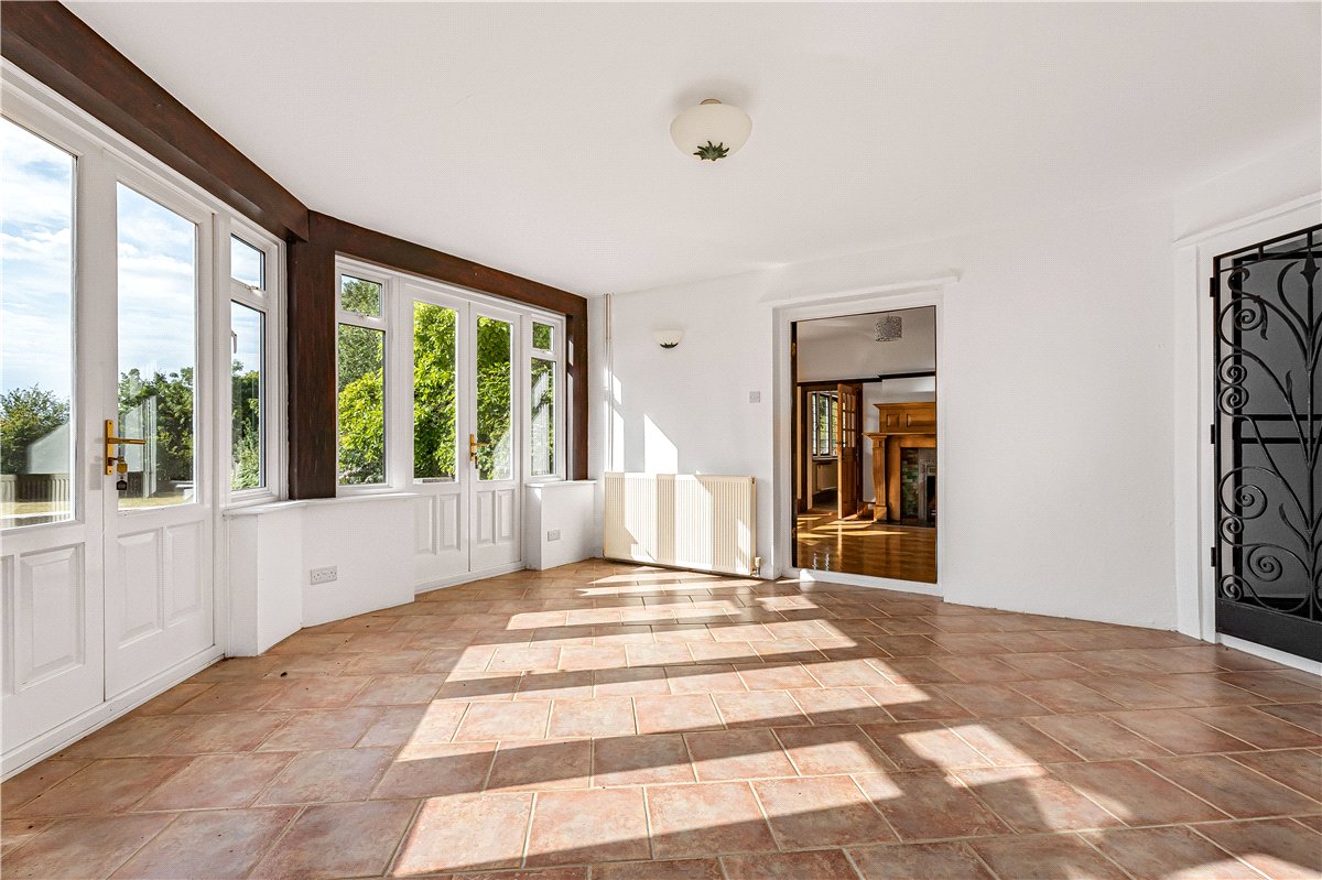 10 bedroom House, Frith Hill, South Heath, HP16 - Available, Image 8