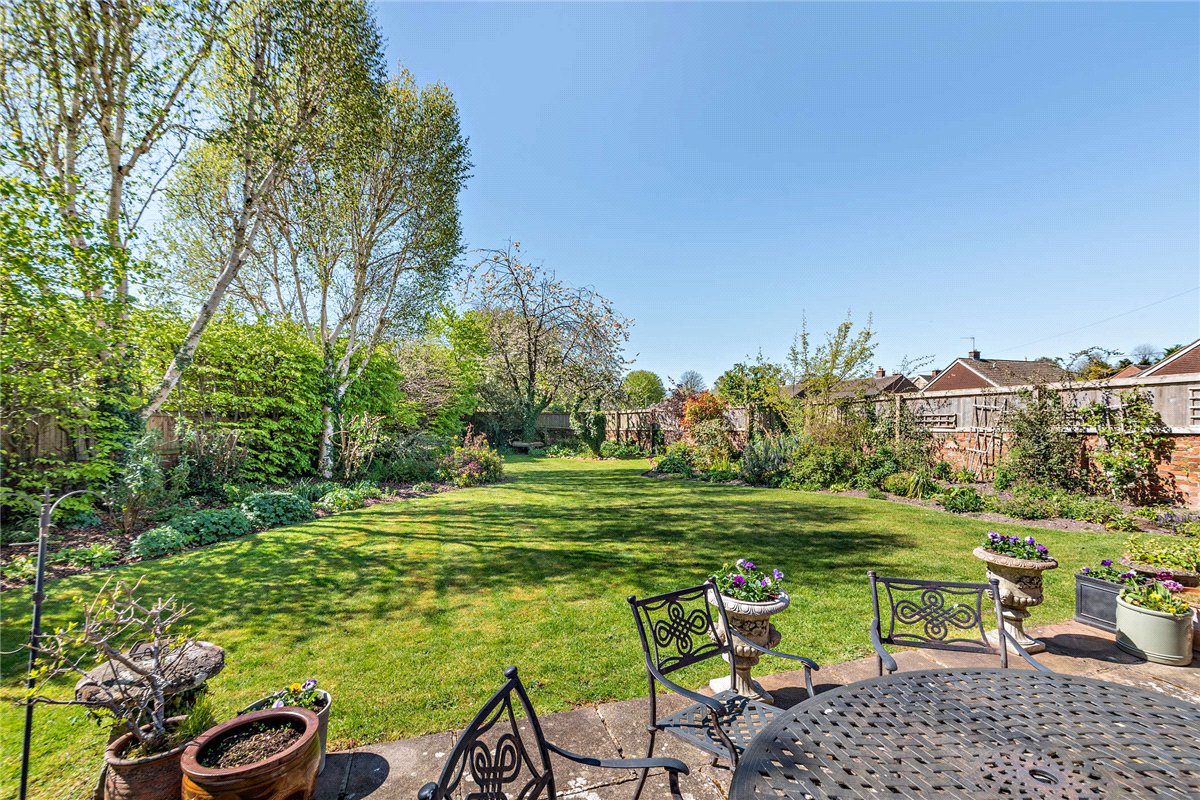5 bedroom House, Sheepdrove Hill, Lambourn, RG17 - Available, Image 19