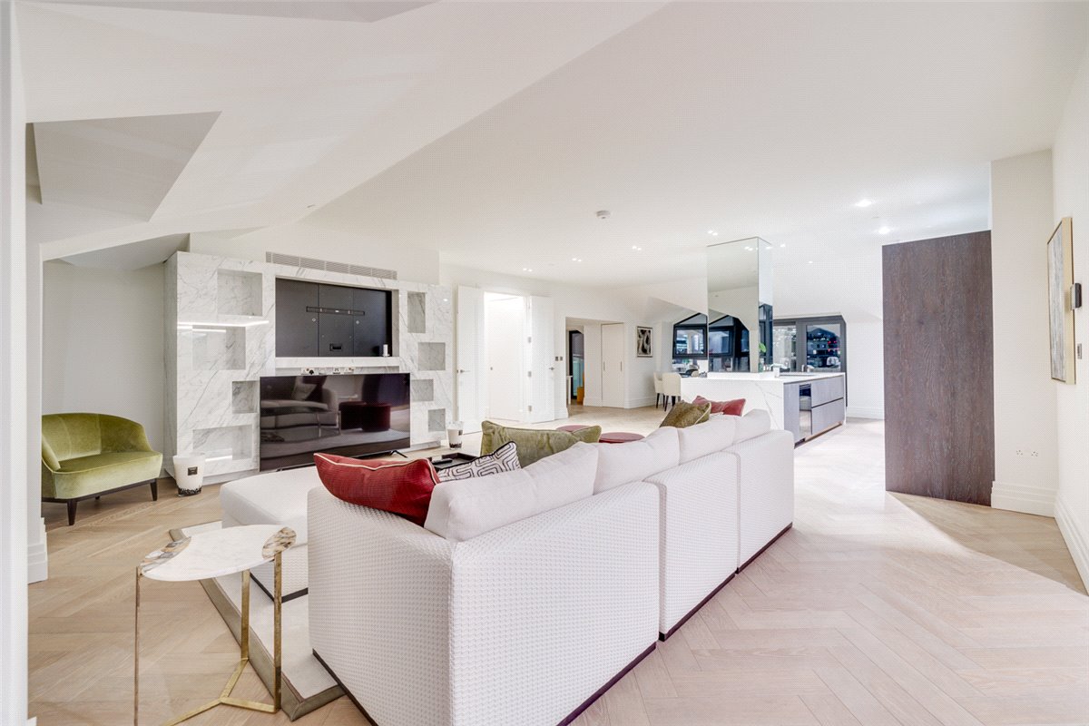 3 bedroom Flat, Kensington Gardens Square, Bayswater, W2 - Available, Image 27