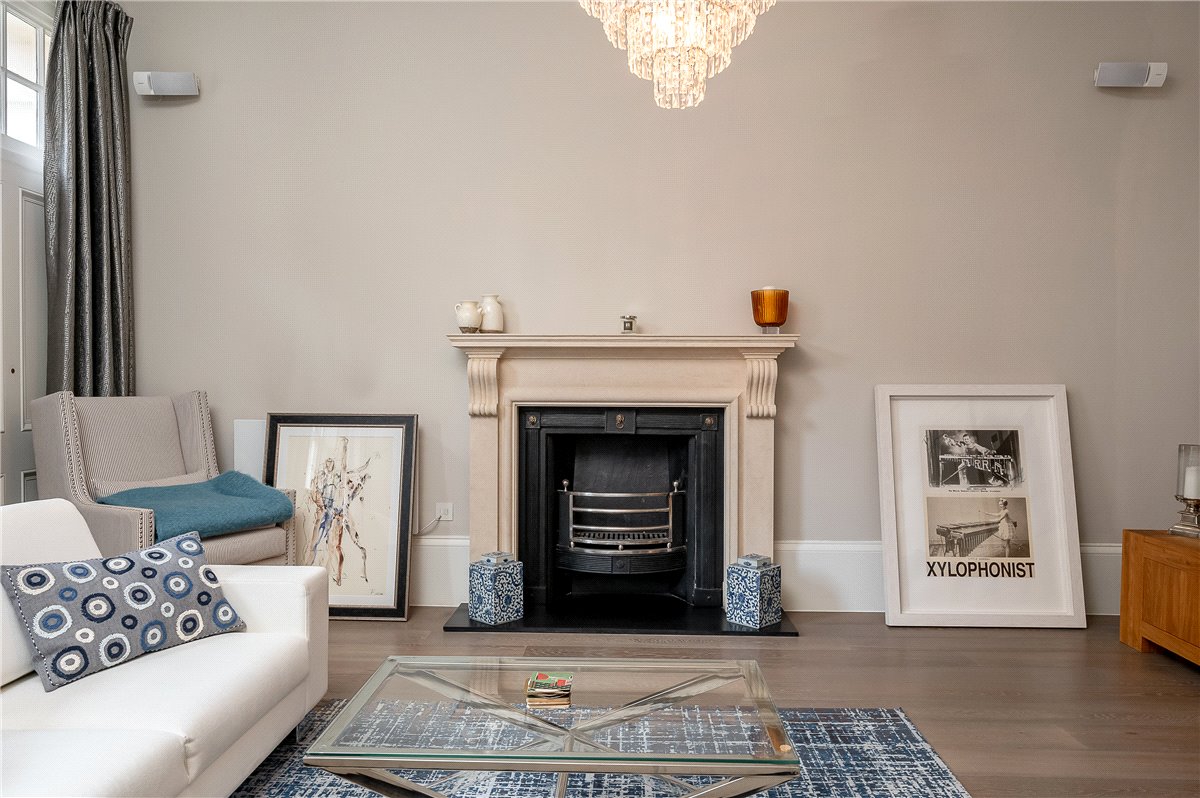 3 bedroom Flat, St. Leonards Place, York, YO1 - Available, Image 4