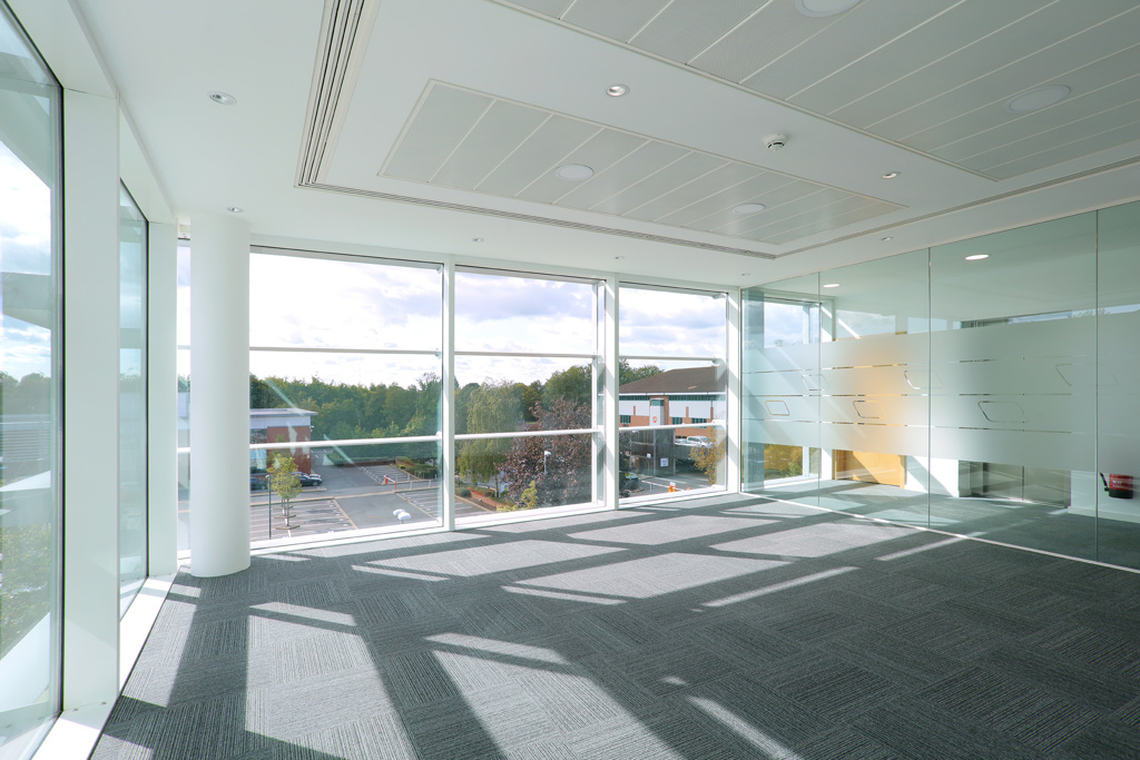 3931 to 12373 Sq Ft, Concorde Road, Maidenhead, SL6 - Available, Image 2