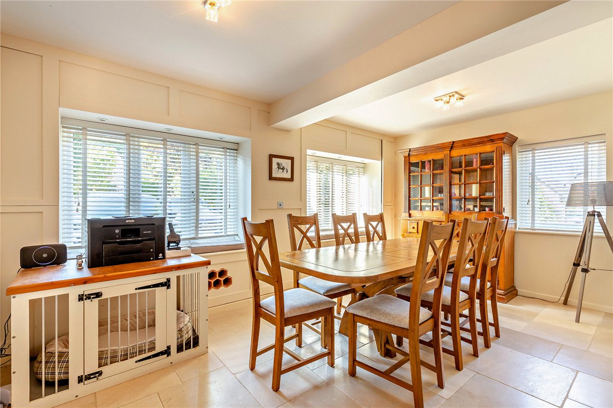 5 bedroom House, Meredun Close, Hursley, SO21 - Available, Image 5