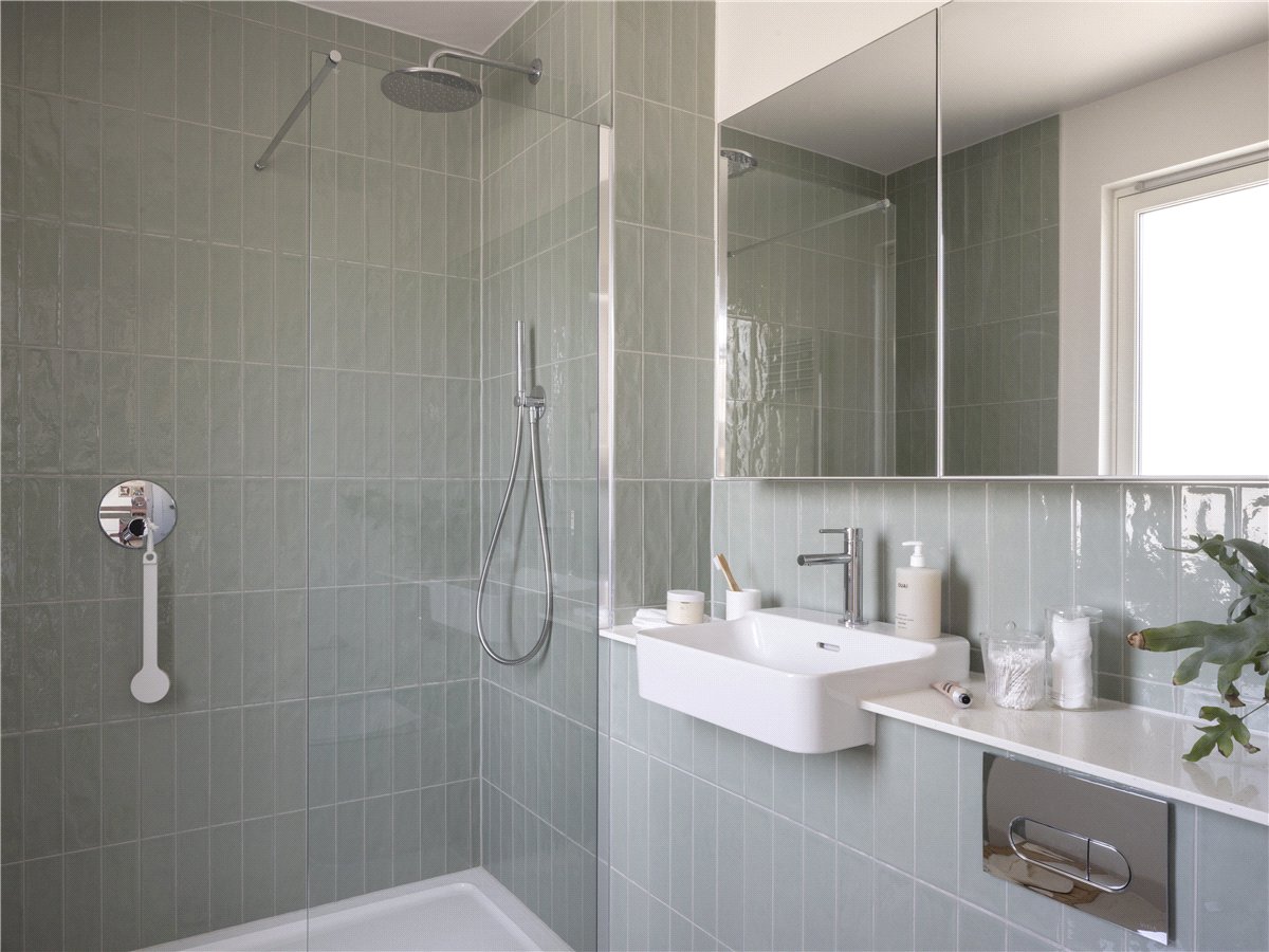 3 bedroom House, Milne Avenue, Cambridge, CB3 - Available, Image 13