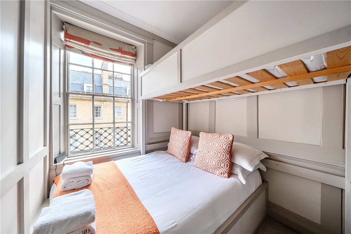 3 bedroom Maisonette, Pierrepont Street, Bath, BA1 - Available, Image 10