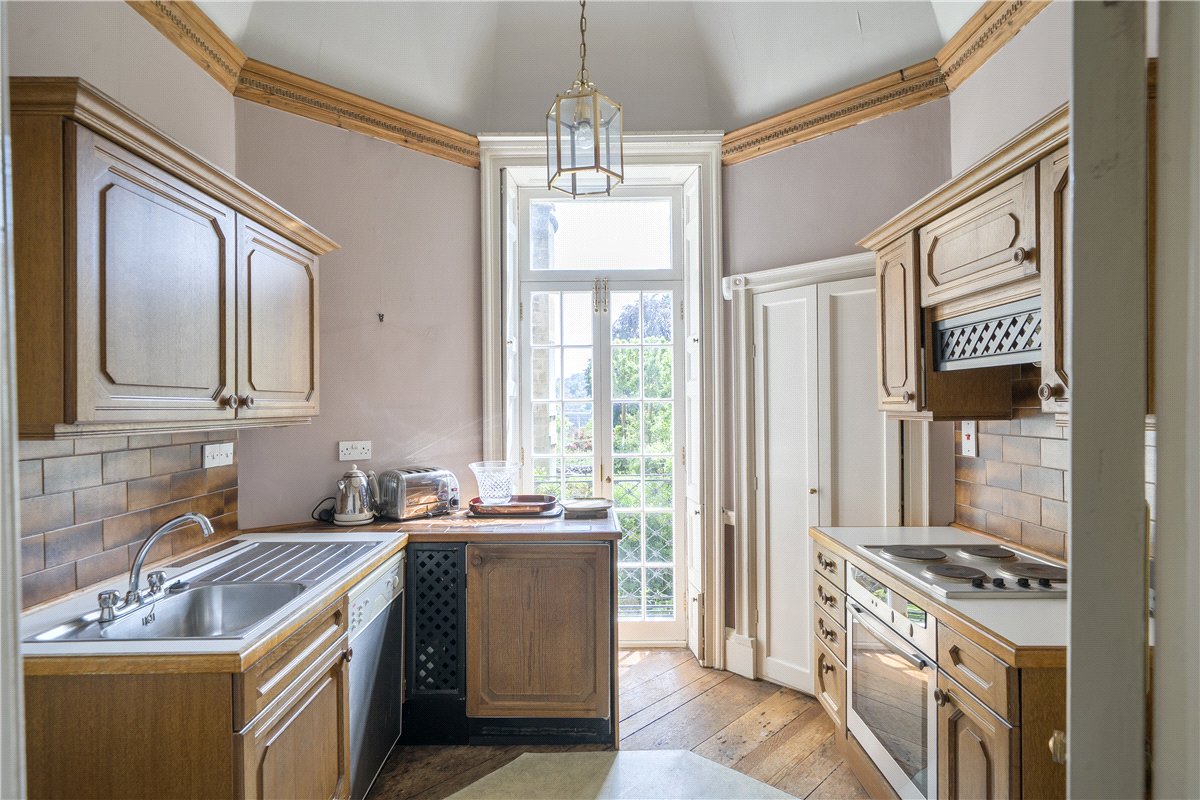 8 bedroom House, The Circus, Bath, BA1 - Available, Image 7