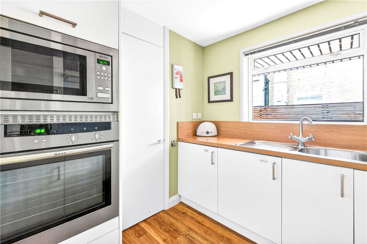 1 bedroom Flat, St Christopher's Place, Marylebone, W1U - Available, Image 9