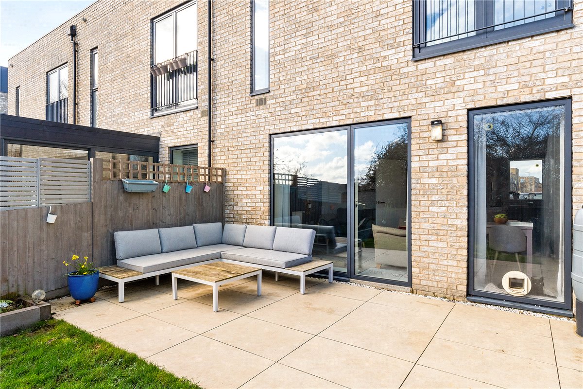 2 bedroom House, Lapwing Avenue, Trumpington, CB2 - Sold STC, Image 13