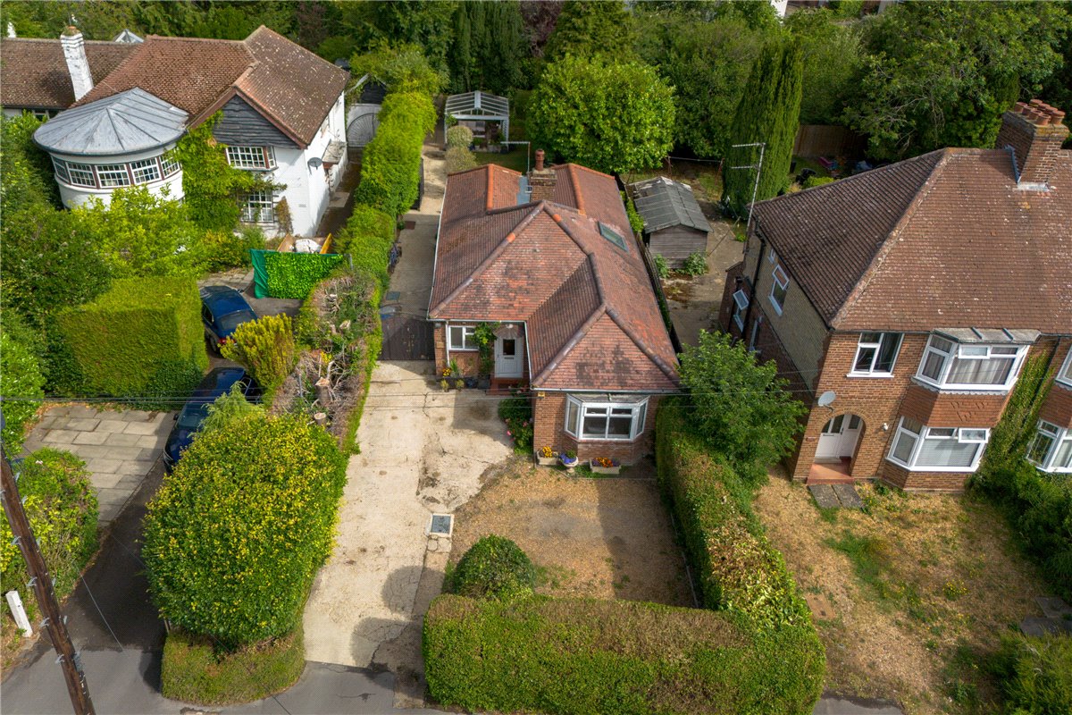 3 bedroom Bungalow, Queen Ediths Way, Cambridge, CB1 - Sold