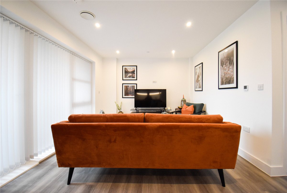 2 bedroom Flat, Clara Rackham Street, Cambridge, CB1 - Available, Image 5