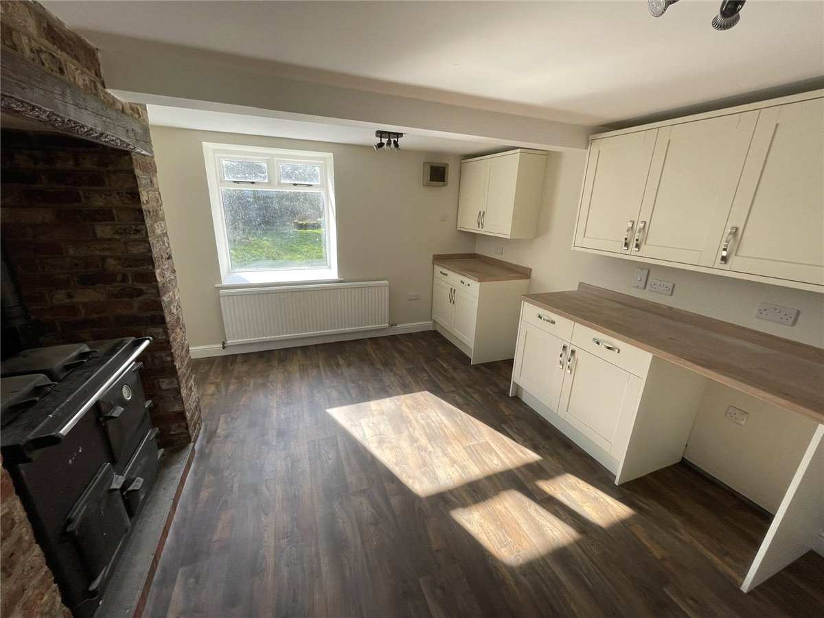 5 bedroom House, Westow, York, YO60 - Let Agreed, Image 4