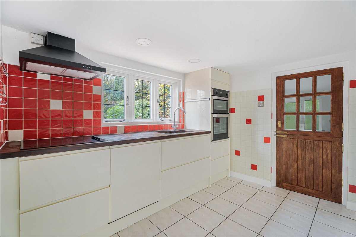 4 bedroom House, Frith Hill, South Heath, HP16 - Let Agreed, Image 24
