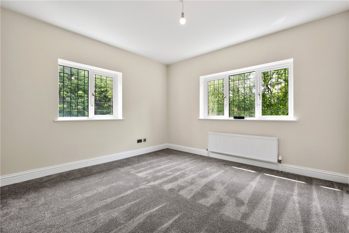 5 bedroom House, Hale Road, Hale Barns, WA15 - Let Agreed, Image 8