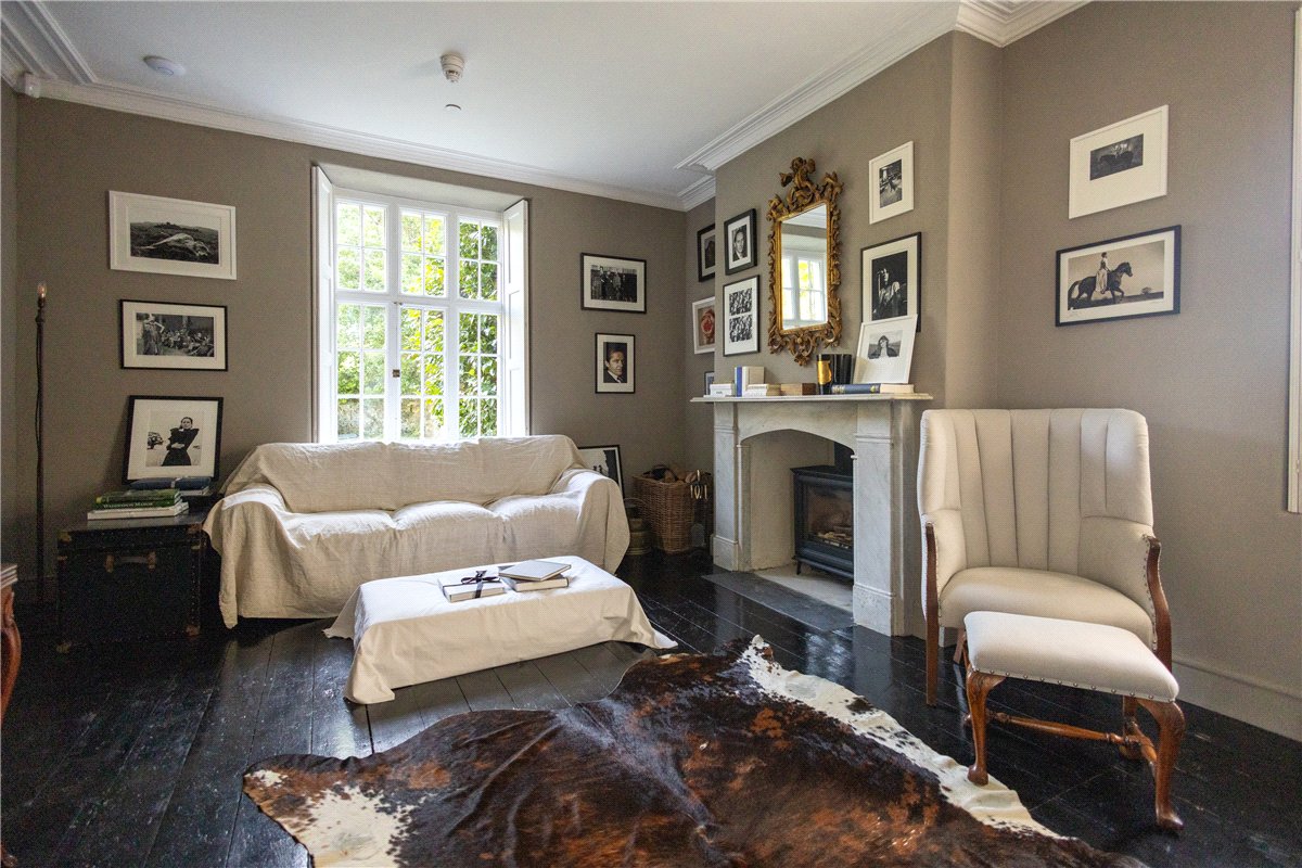 11 bedroom House, Talsarnau, Gwynedd, LL47 - Available, Image 1