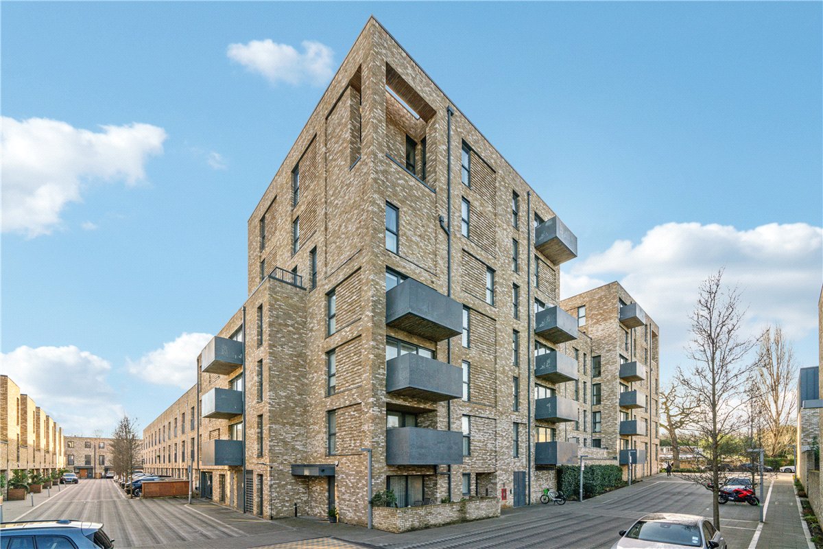 2 bedroom Flat, Beatrice Place, London, SW19 - Under Offer, Image 1