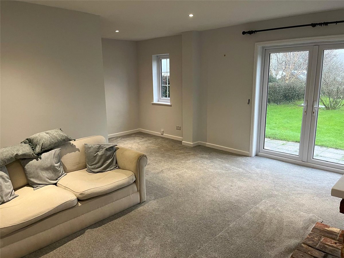 4 bedroom House, Sydmonton, Burghclere, RG20 - Available, Image 13