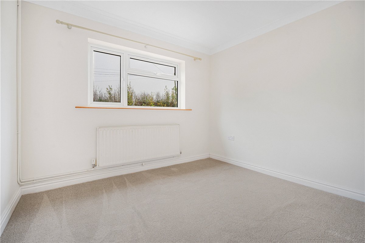 3 bedroom Bungalow, Nash Lee Lane, Wendover, HP22 - Available, Image 11