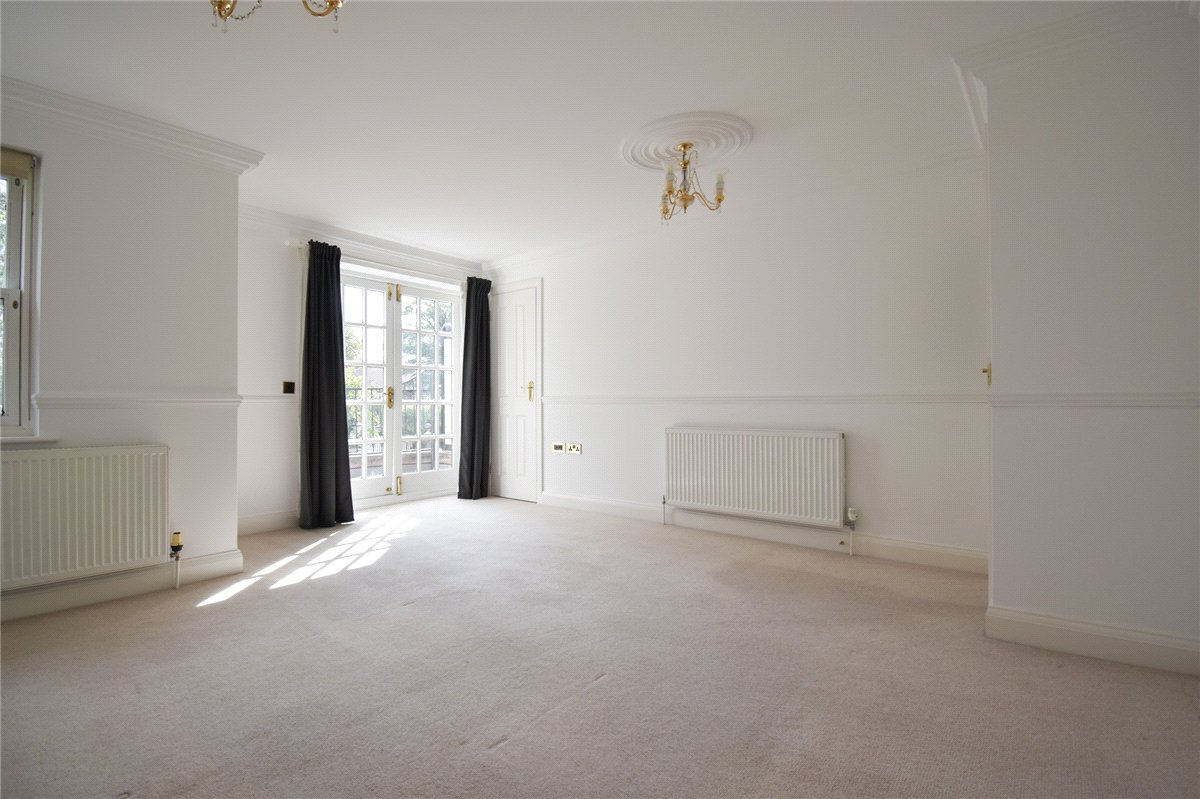 2 bedroom Flat, The Grange, Glebe Road, CB1 - Let Agreed, Image 3