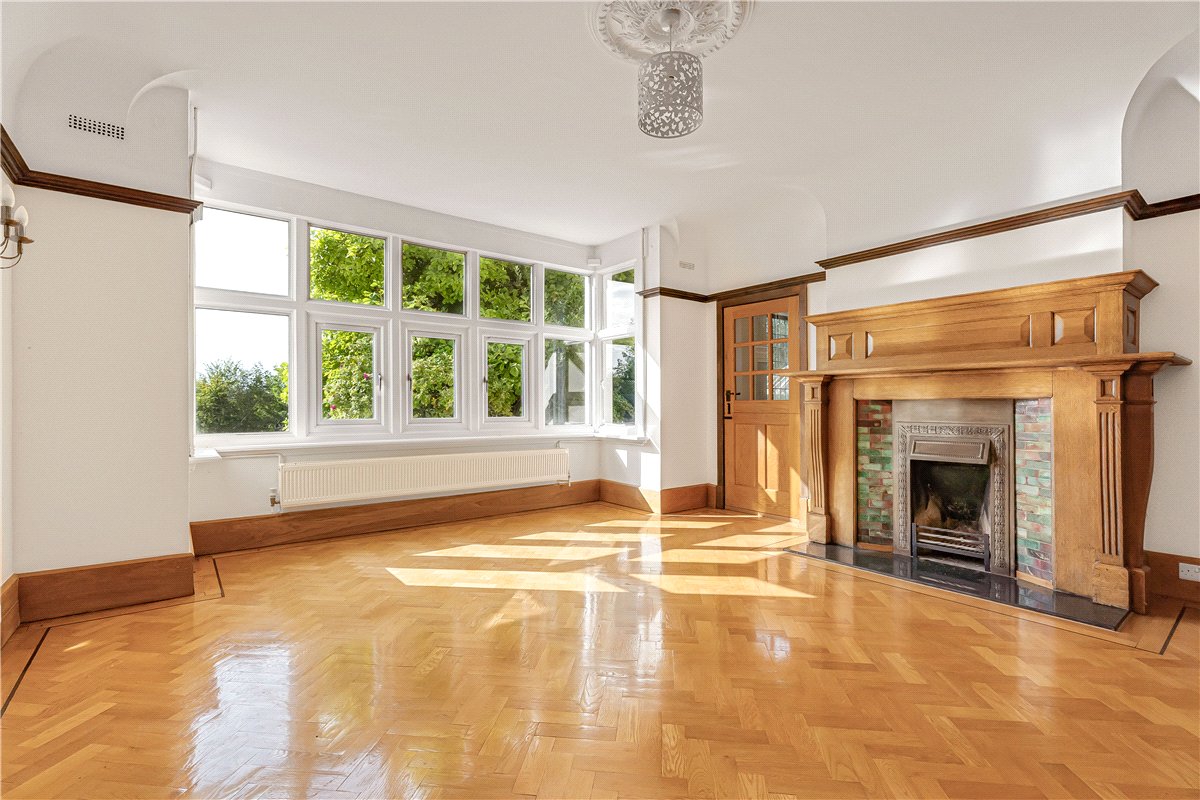 10 bedroom House, Frith Hill, South Heath, HP16 - Available, Image 2