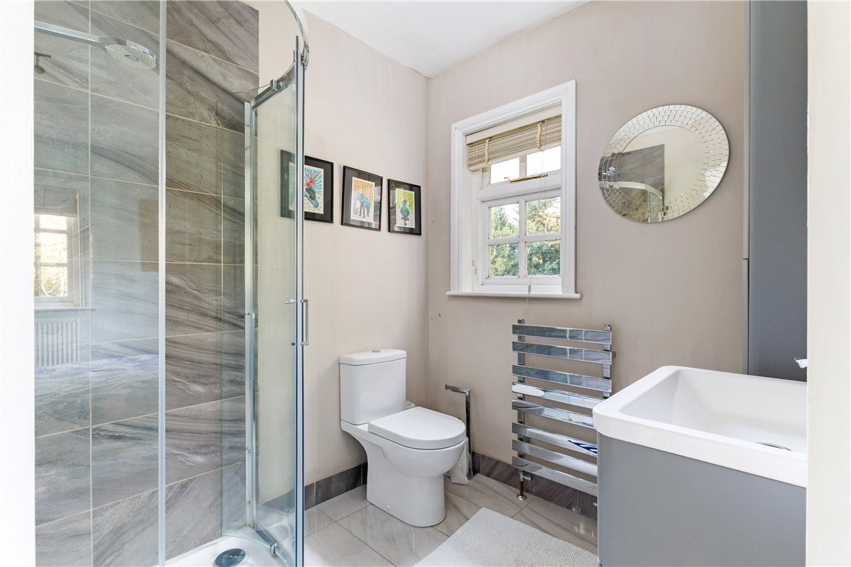 5 bedroom House, Bath Road, Marlborough, SN8 - Available, Image 20