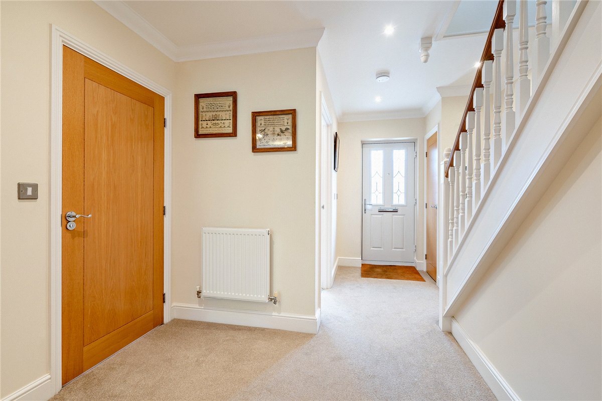 4 bedroom House, Hermitage Green, Hermitage, RG18 - Available, Image 15