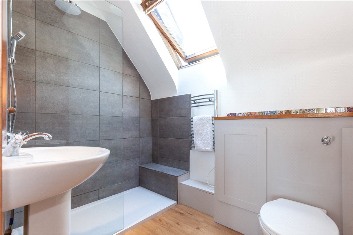 2 bedroom House, Heathfield, Bletchingdon, OX5 - , Image 8